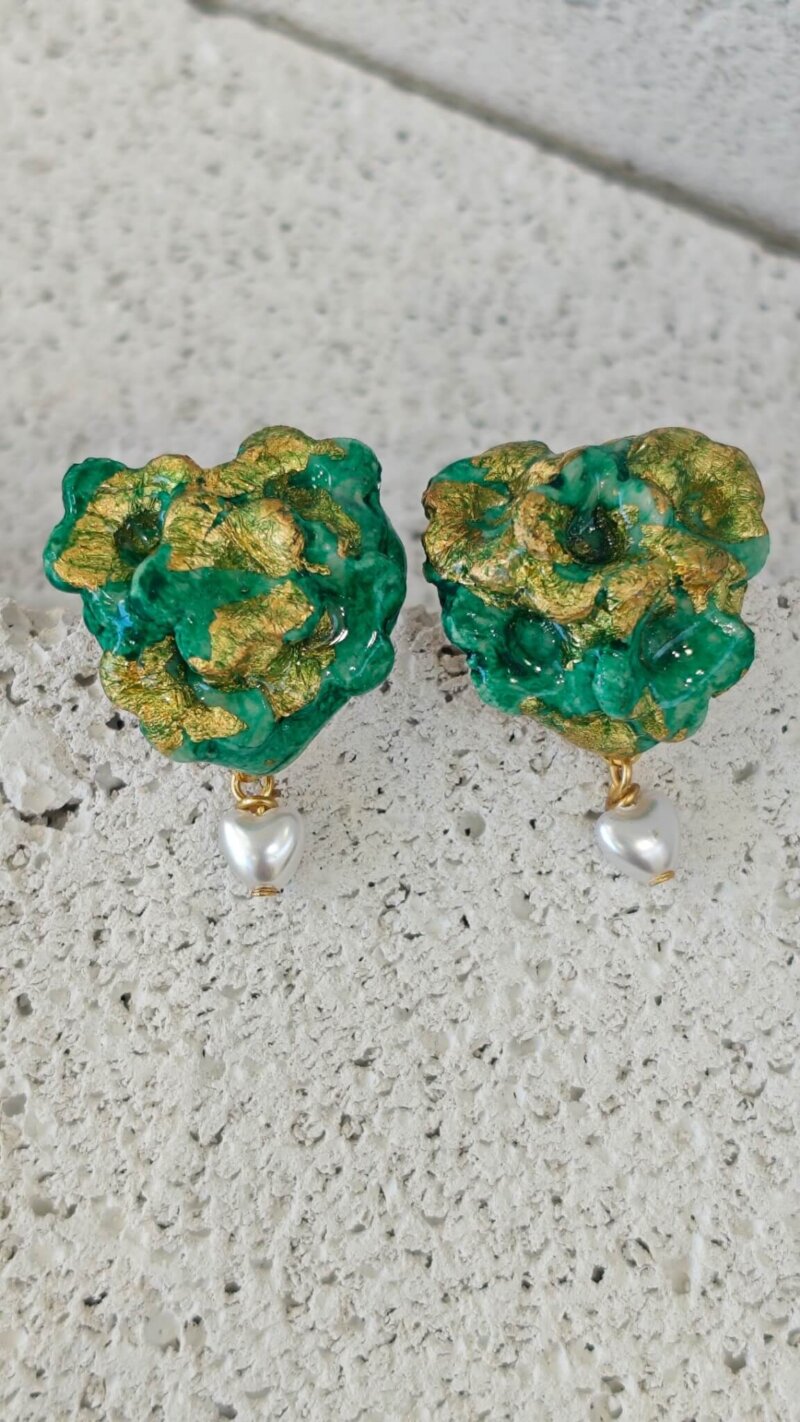 Σκουλαρίκια καρδιές με πέρλα