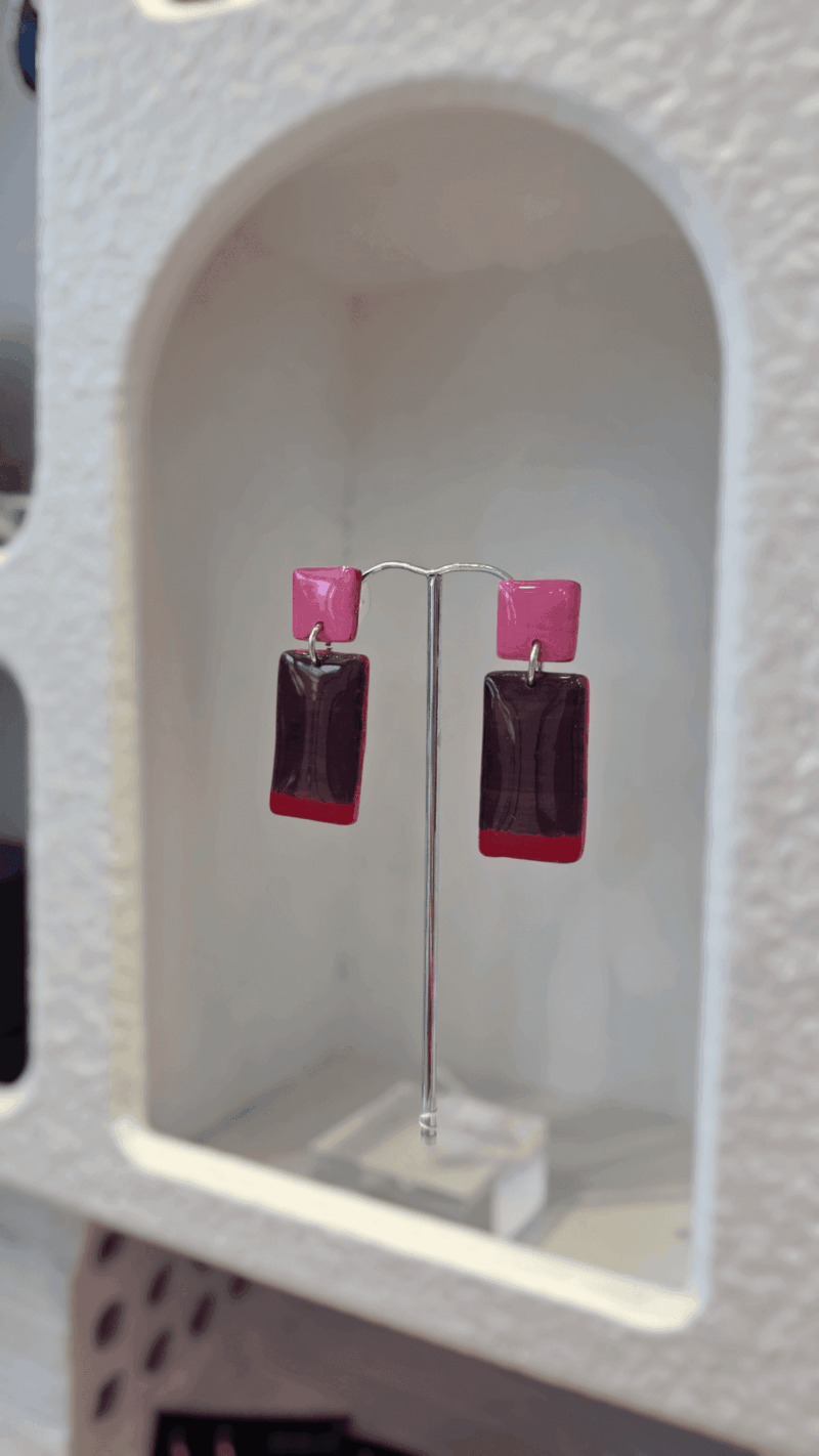 Ορθογώνια  σκουλαρίκια από πολυμερικό πηλό “Bold Shapes” σε μπορντο-καφέ τόνους