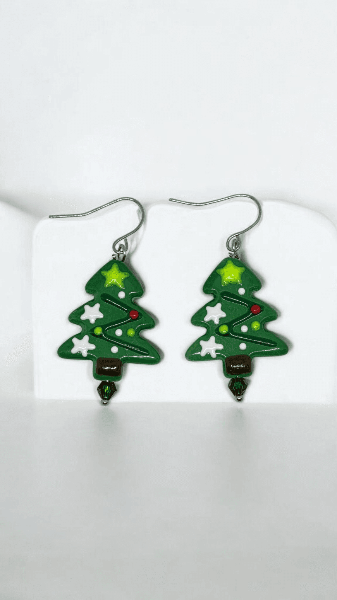 Κρεμαστά γυάλινα σκουλαρίκια “Πράσινα Δεντράκια”