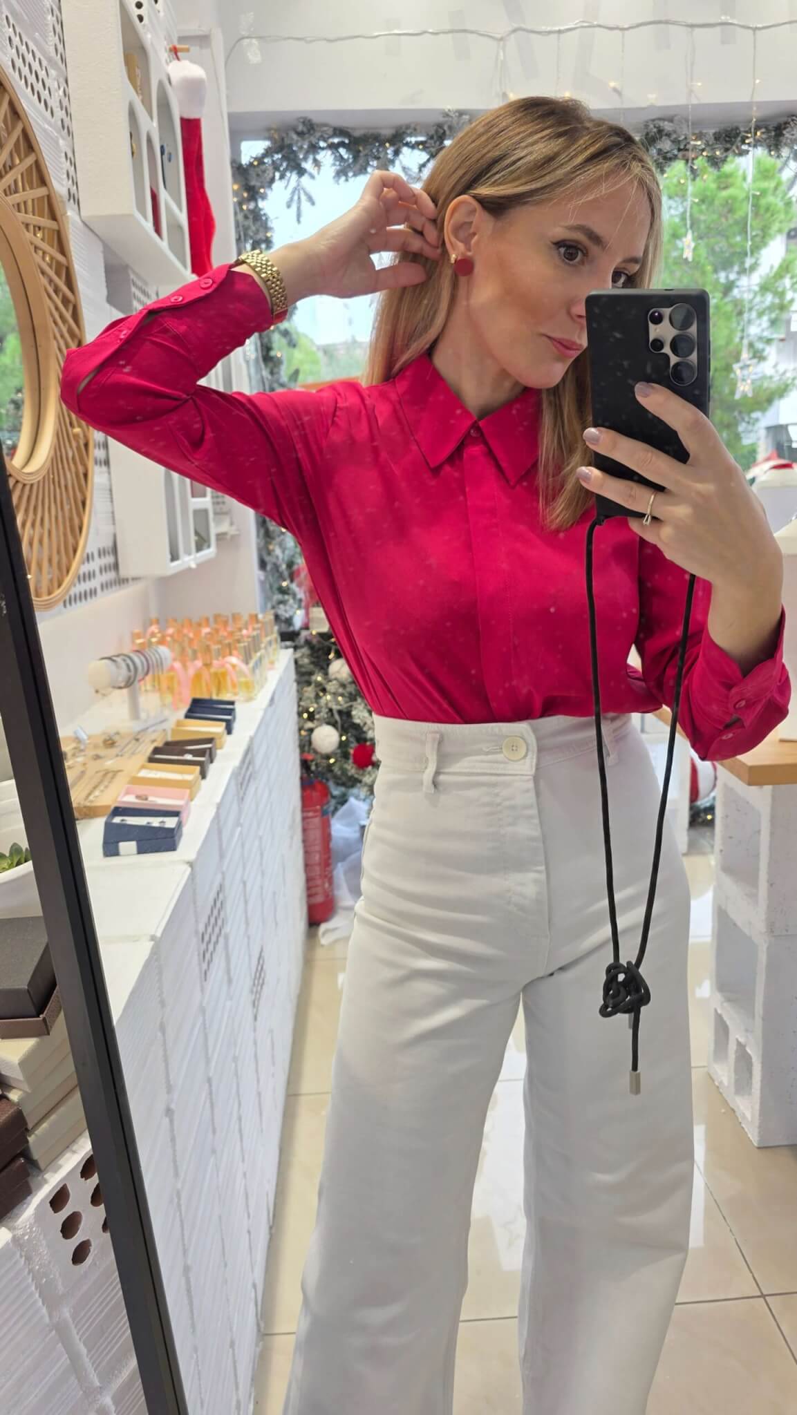 Καφέ καρφωτά σκουλαρίκια από πολυμερικό πηλό με υγρό γυαλί - Image 2