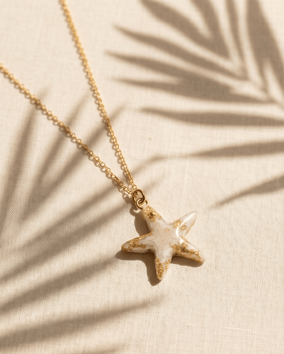 Χειροποίητο Ατσάλινο Κολιέ "Golden Starfish" με Αστερία από Υγρό Γυαλί - Vasiliki Mihali Jewelry