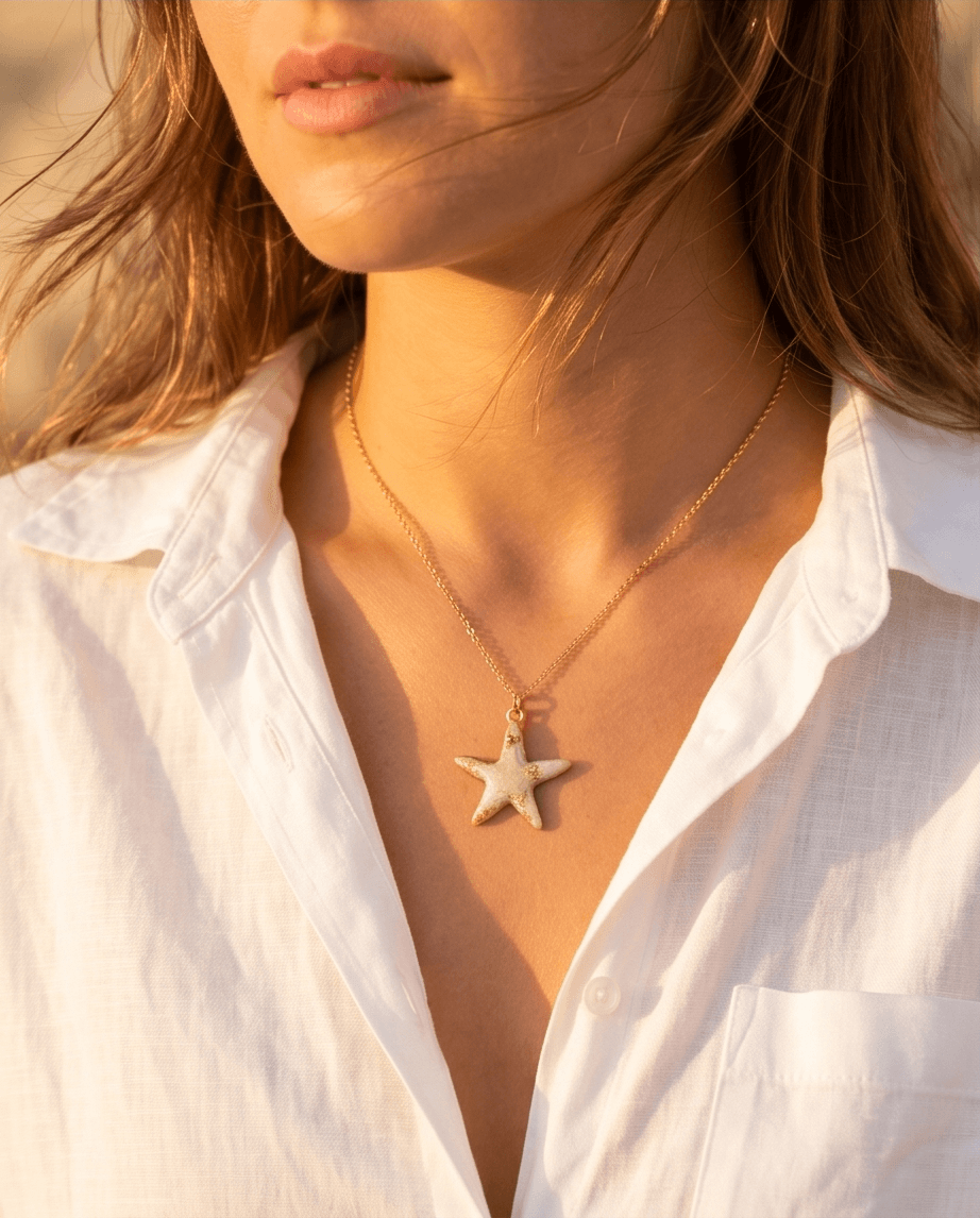 Χειροποίητο Ατσάλινο Κολιέ "Golden Starfish" με Αστερία από Υγρό Γυαλί - Vasiliki Mihali Jewelry - Image 2