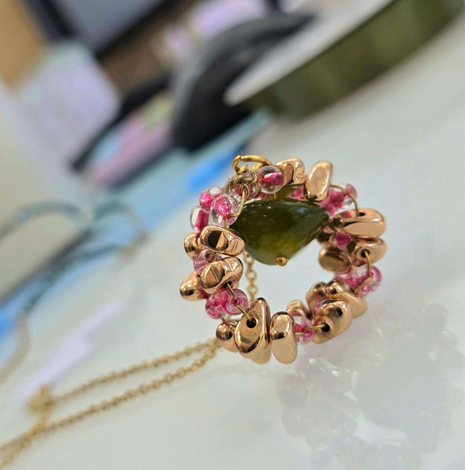 Χειροποίητο Κολιέ Μενταγιόν "Green Jade Ring" με Αχάτη, Αιματίτη και Γυάλινες Χάντρες - vasiliki Mihali jewelry - Image 2