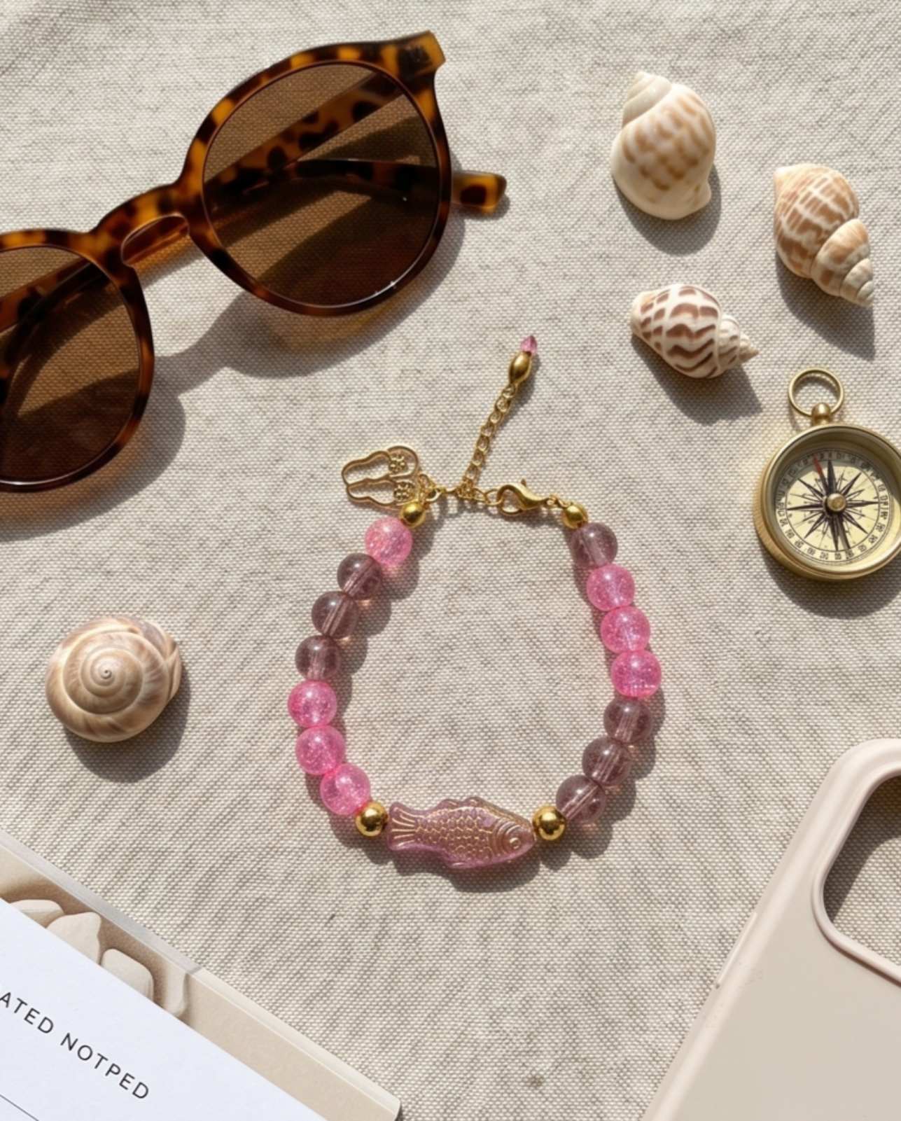Χειροποίητο Καλοκαιρινό Βραχιόλι "Pink Sea Vibes" με Γυάλινες Χάντρες και Χρυσά Στοιχεία - vasiliki Mihali jewelry - Image 2