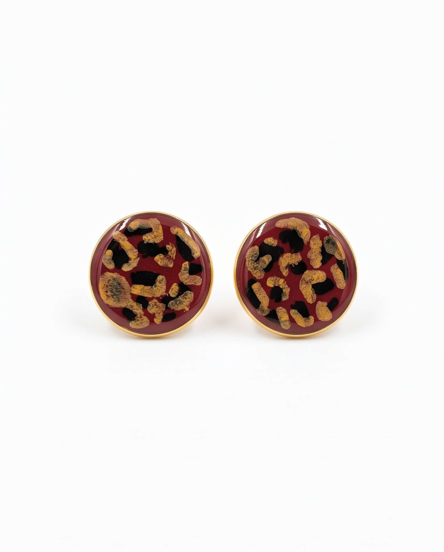 Χειροποίητα Σκουλαρίκια "Burgundy Leopard Studs" από Πολυμερικό Πηλό, Υγρό Γυαλί και Επιχρυσωμένο Ατσάλι - vasiliki Mihali jewelry